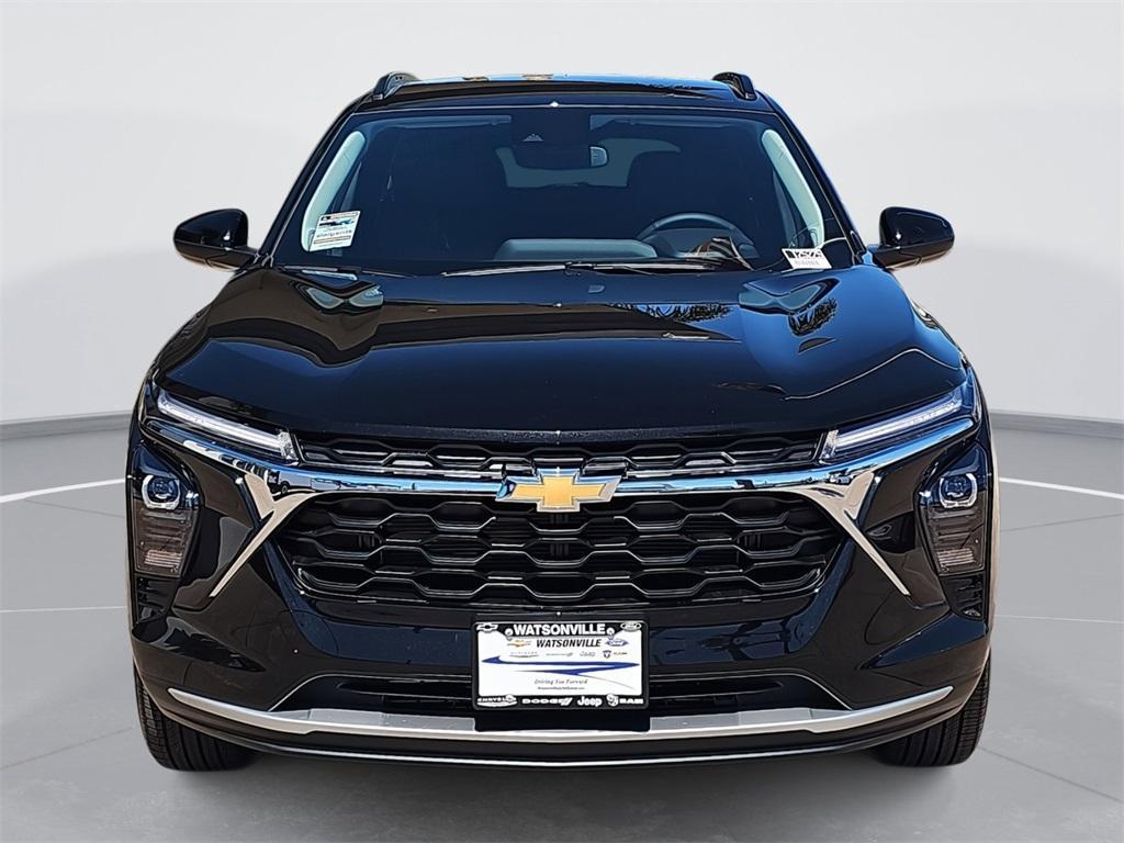 new 2025 Chevrolet Trax car, priced at $25,388