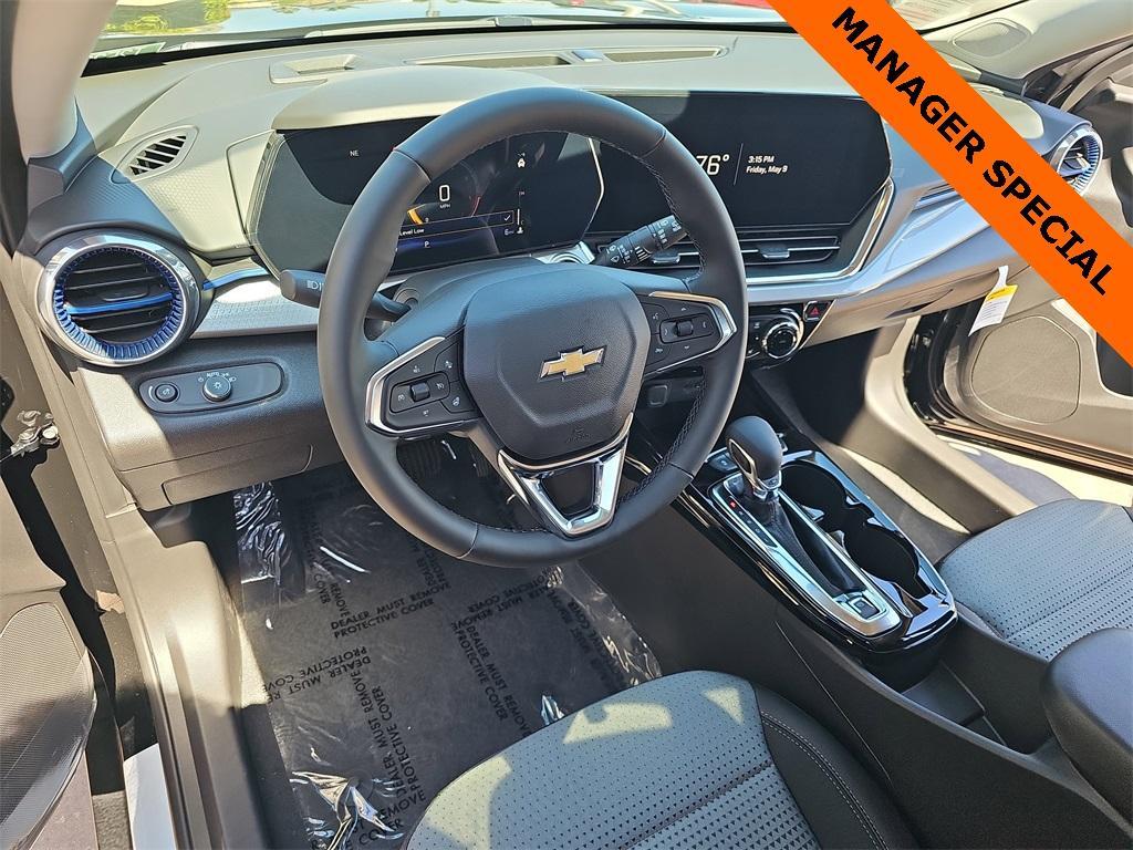 new 2025 Chevrolet Trax car, priced at $24,988