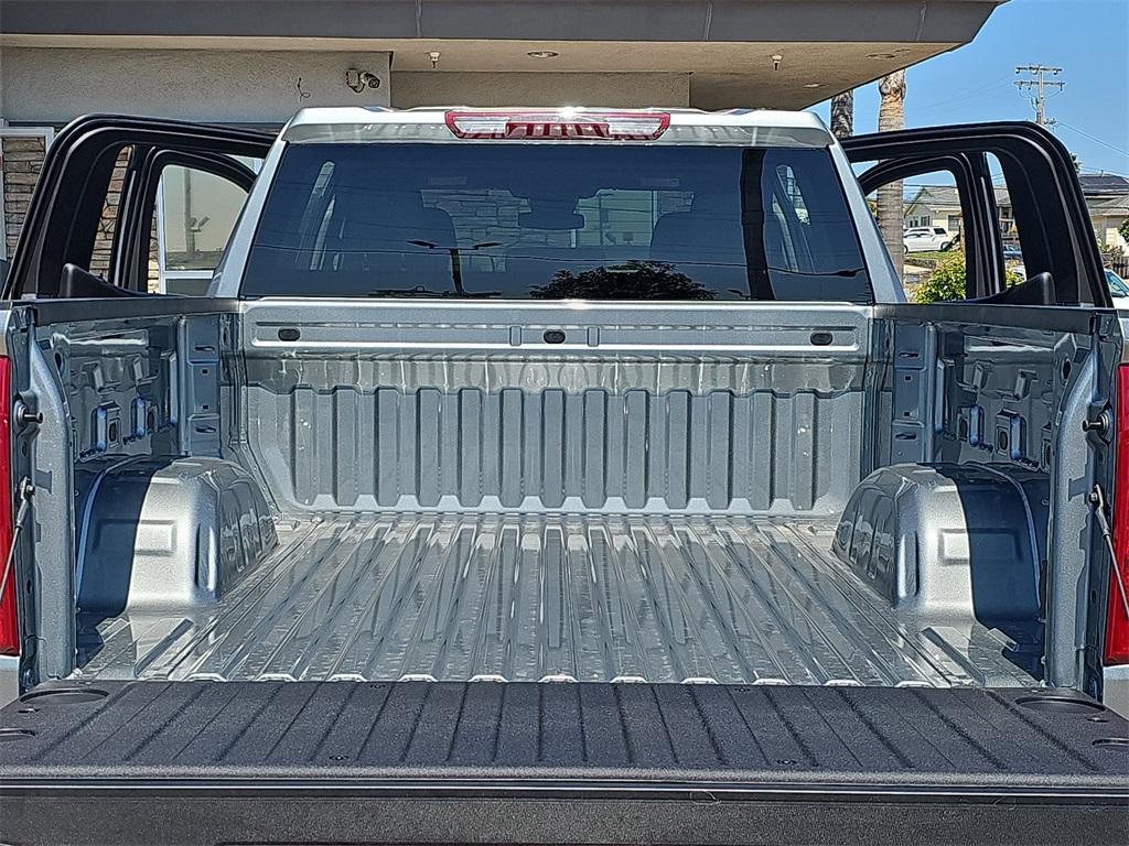 new 2025 Chevrolet Silverado 1500 car, priced at $42,112