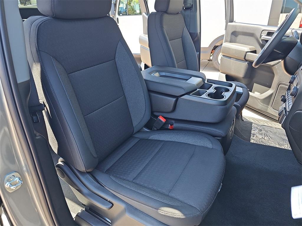 new 2025 Chevrolet Silverado 1500 car, priced at $42,112