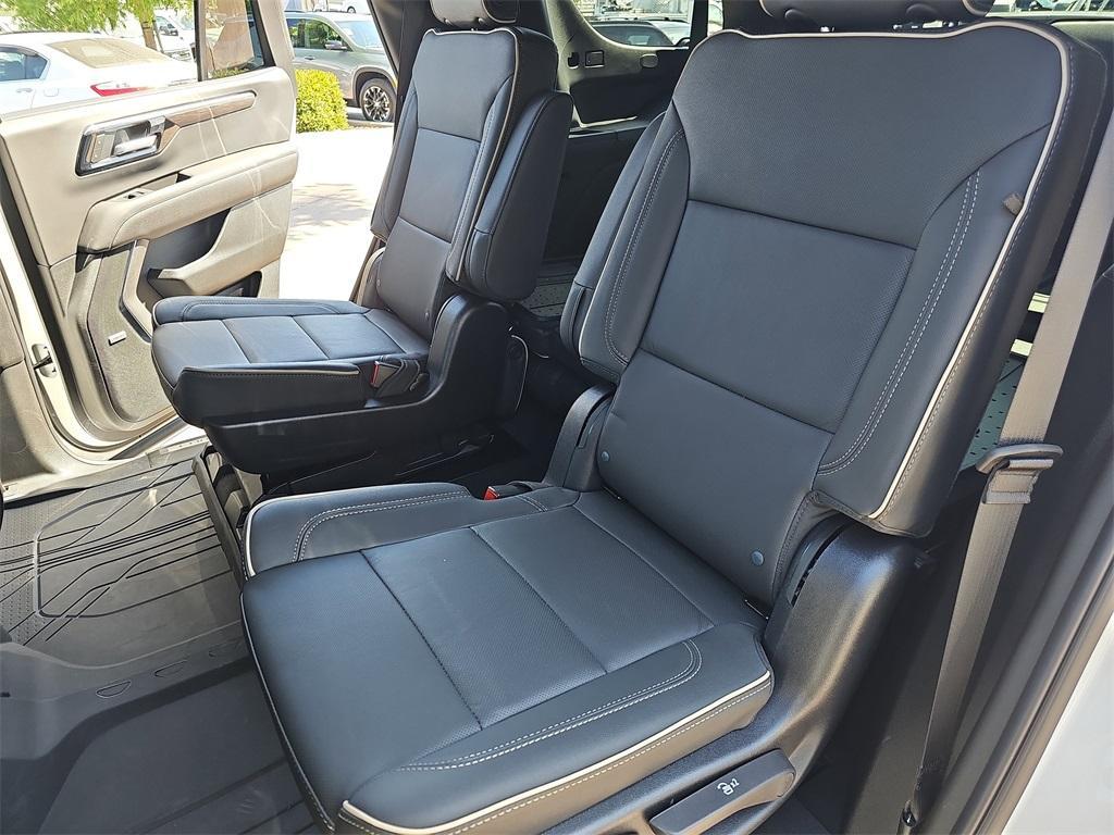 new 2025 Chevrolet Tahoe car, priced at $79,128