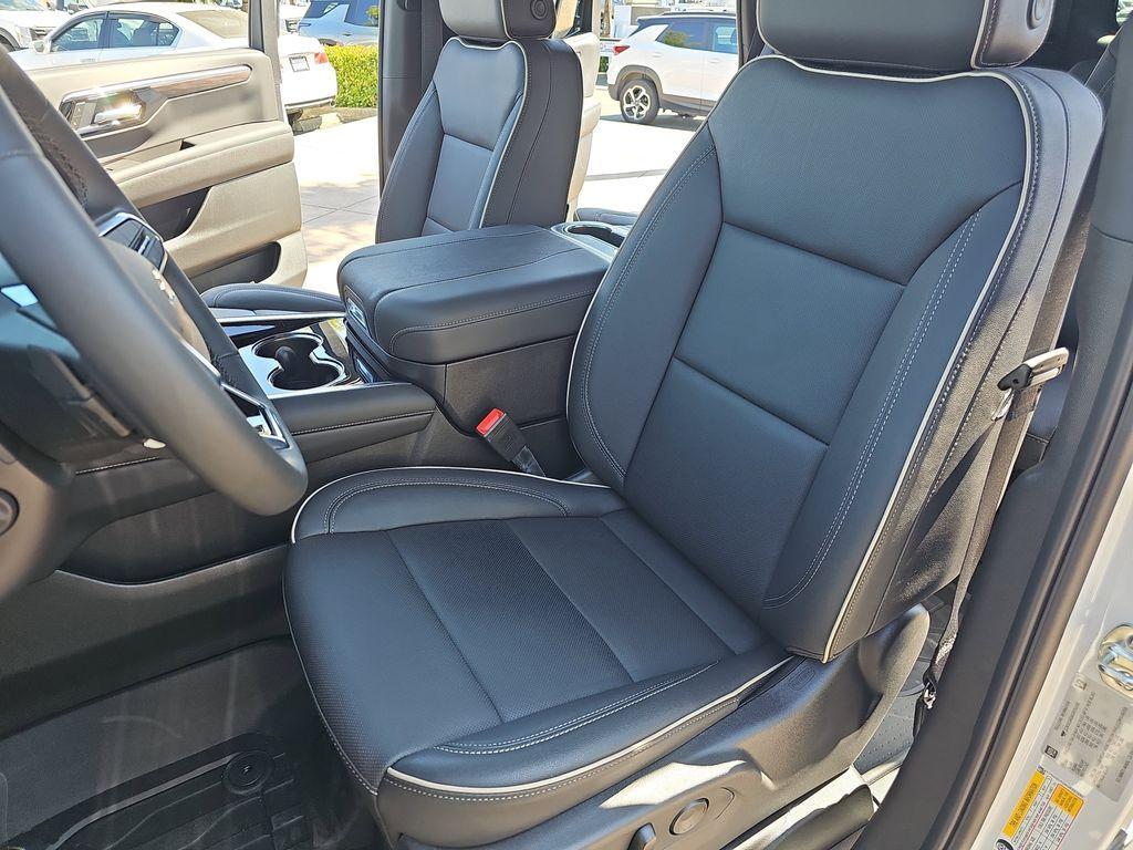 new 2025 Chevrolet Tahoe car, priced at $76,988