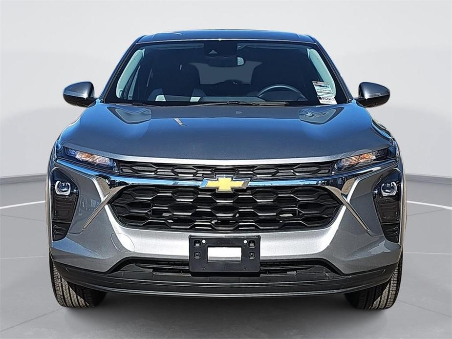 new 2024 Chevrolet Trax car, priced at $22,740