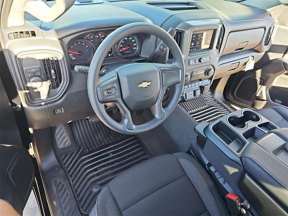 new 2025 Chevrolet Silverado 1500 car, priced at $41,915