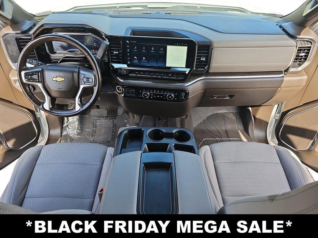 used 2024 Chevrolet Silverado 1500 car, priced at $33,295