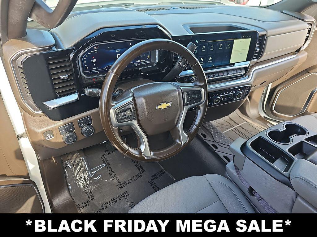 used 2024 Chevrolet Silverado 1500 car, priced at $33,295