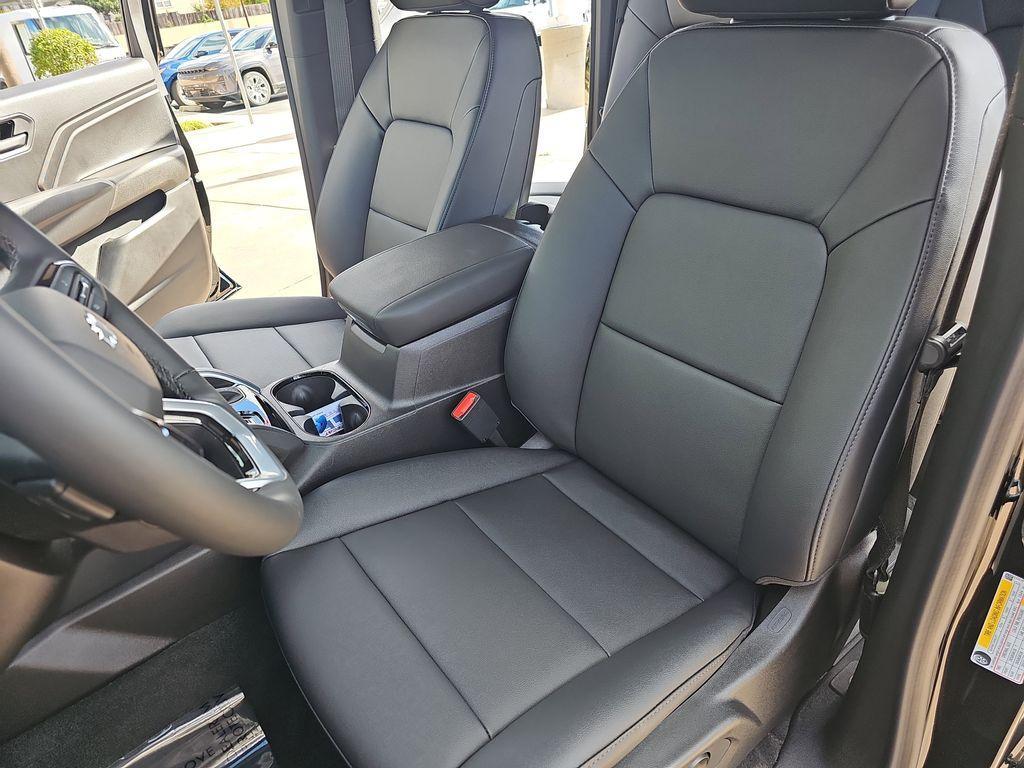 new 2026 Chevrolet Colorado car, priced at $43,988