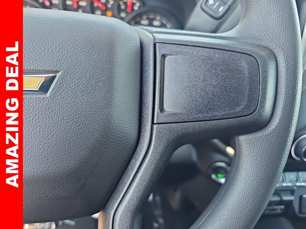 new 2025 Chevrolet Silverado 1500 car, priced at $42,138