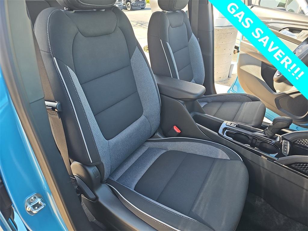 new 2025 Chevrolet TrailBlazer car, priced at $26,735