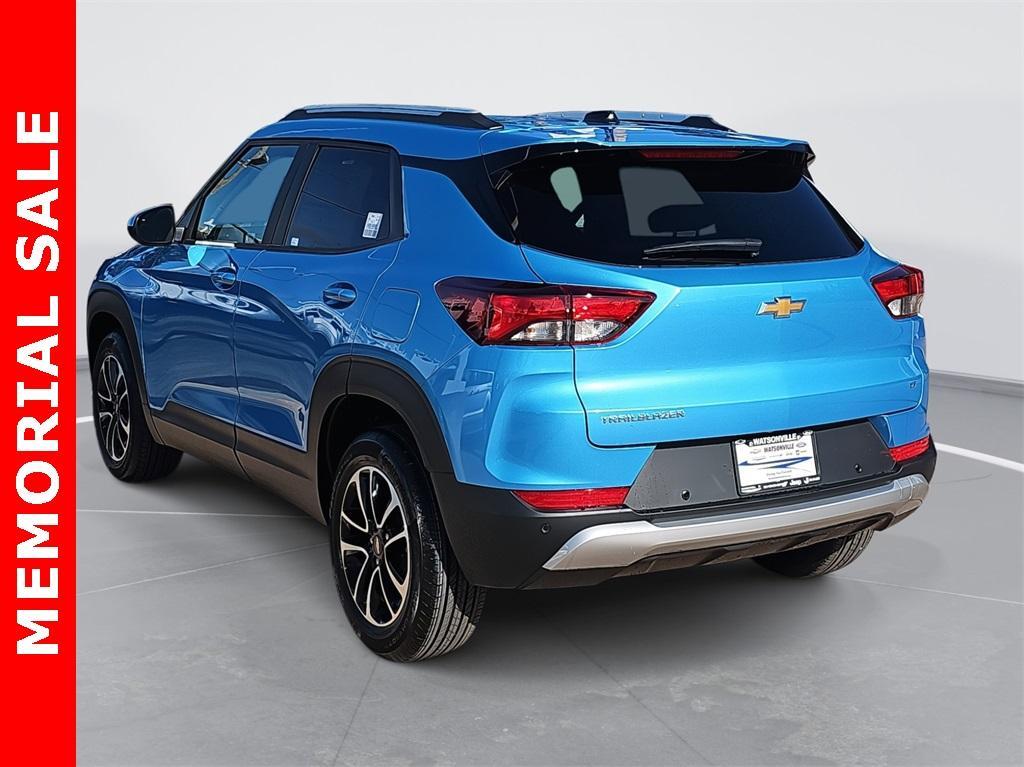 new 2025 Chevrolet TrailBlazer car, priced at $26,488