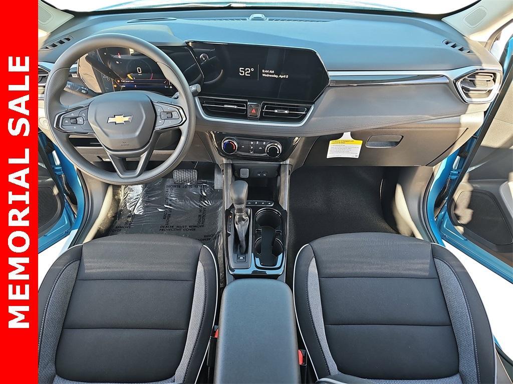 new 2025 Chevrolet TrailBlazer car, priced at $26,488