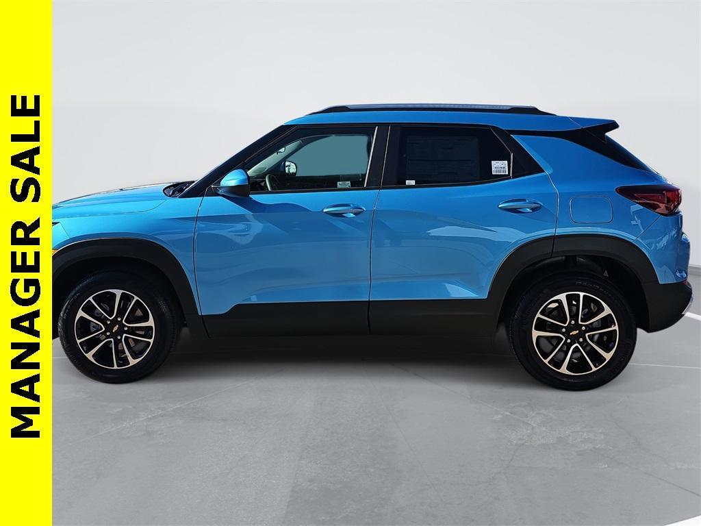 new 2025 Chevrolet TrailBlazer car, priced at $26,488