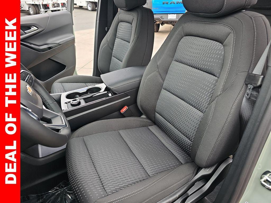 new 2026 Chevrolet Equinox car, priced at $27,988