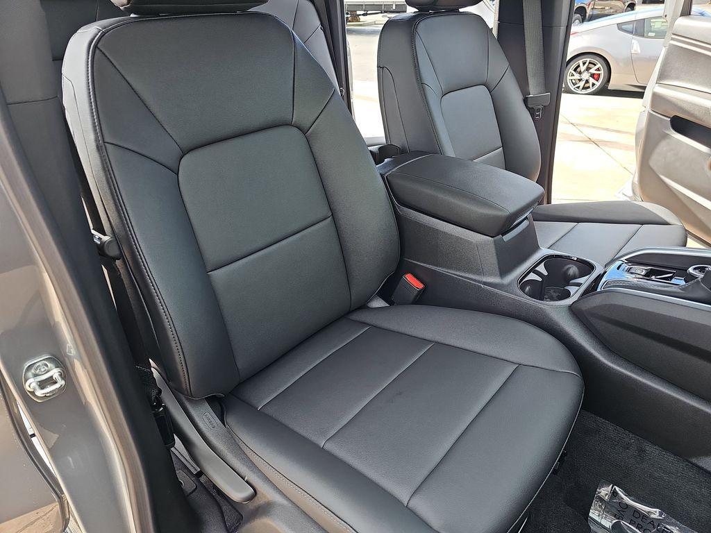 new 2026 Chevrolet Colorado car, priced at $41,988