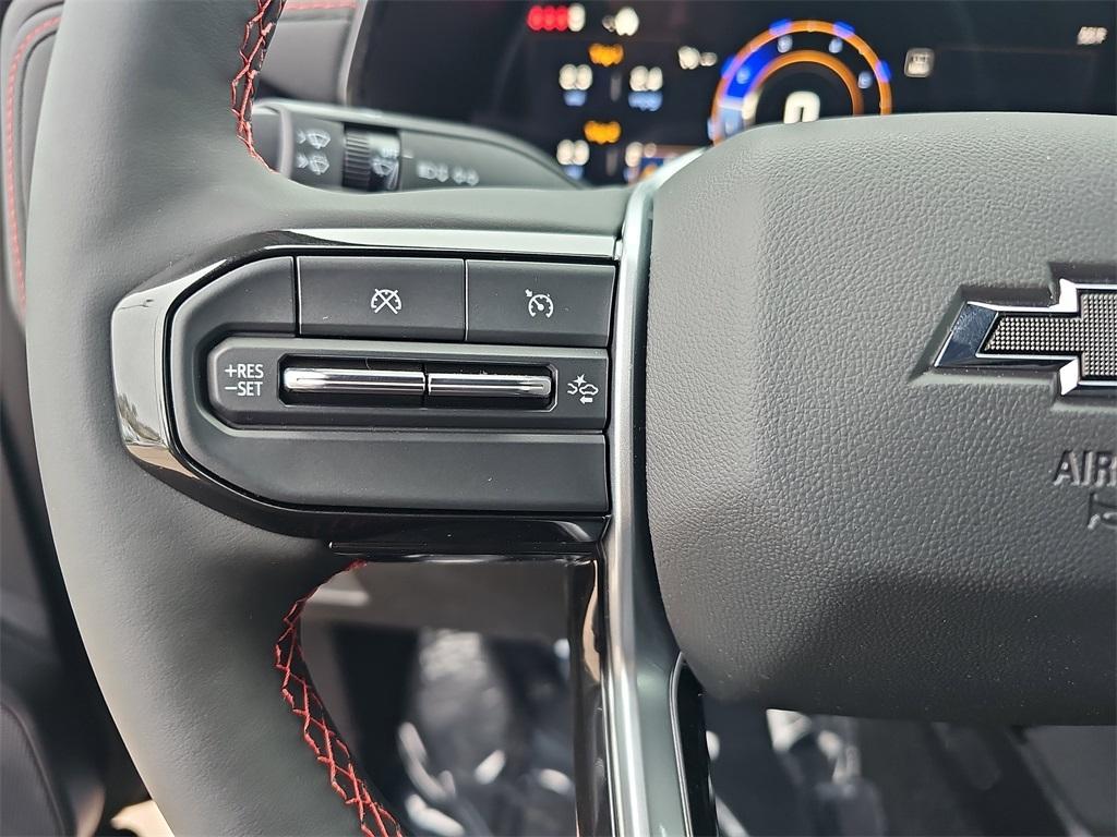 new 2025 Chevrolet Colorado car, priced at $48,165