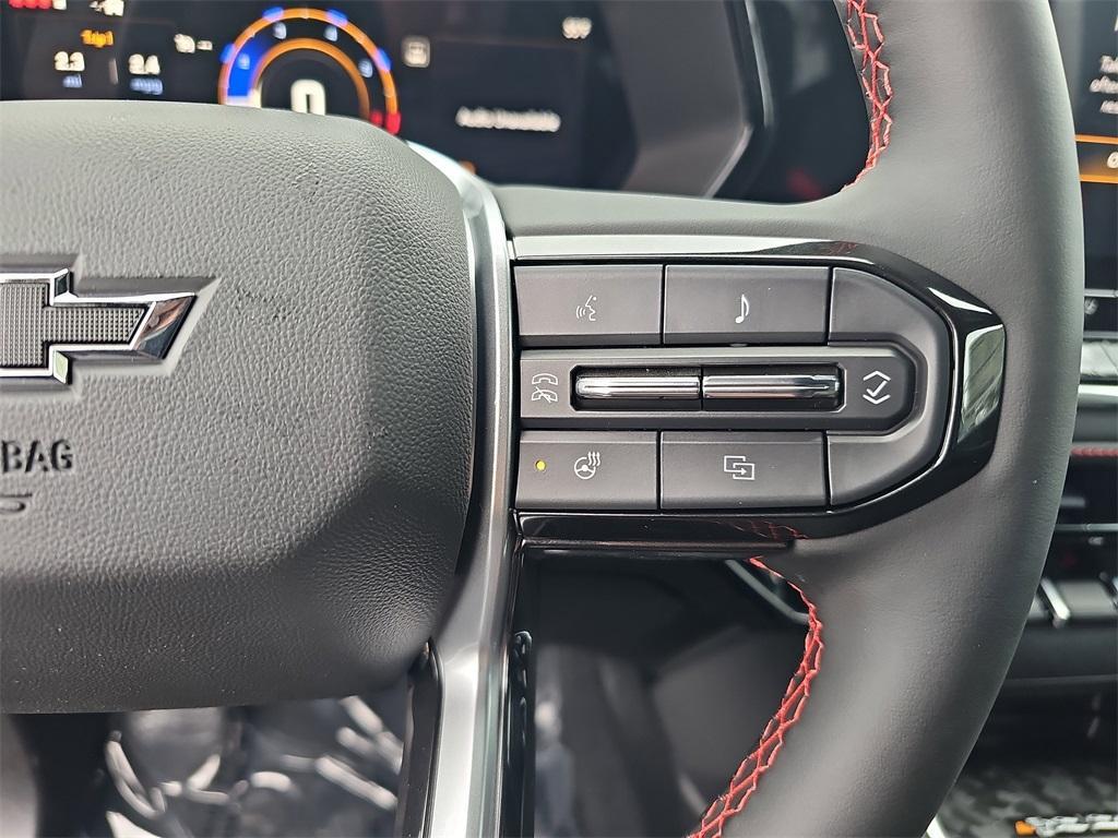 new 2025 Chevrolet Colorado car, priced at $48,165