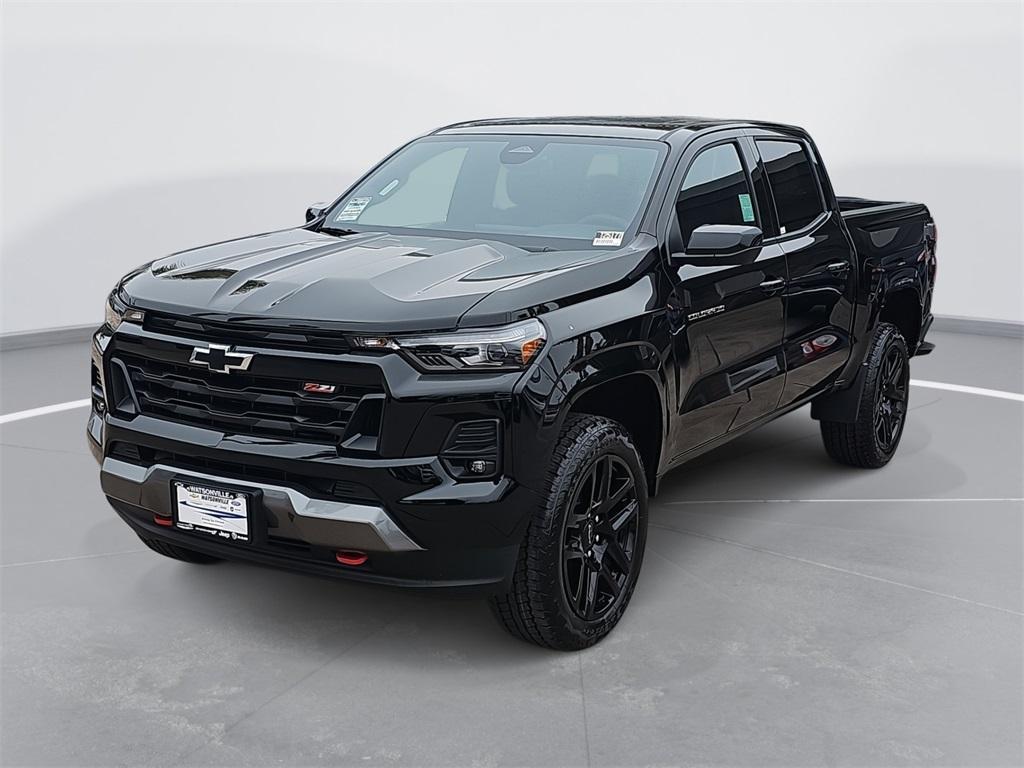 new 2025 Chevrolet Colorado car, priced at $48,165