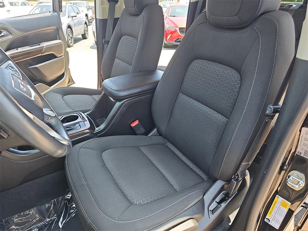 used 2022 GMC Canyon car, priced at $27,994