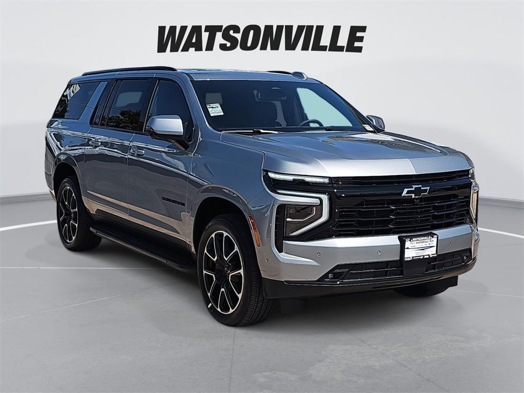 new 2025 Chevrolet Suburban car