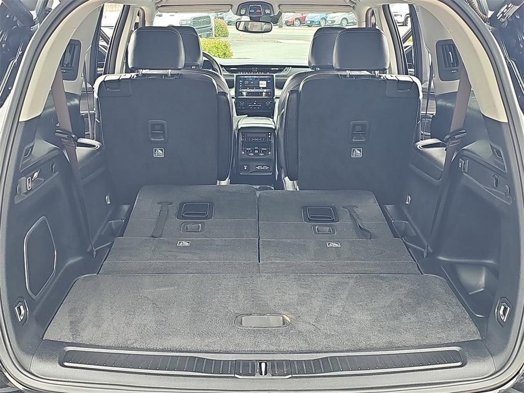 used 2021 Jeep Grand Cherokee L car, priced at $30,395