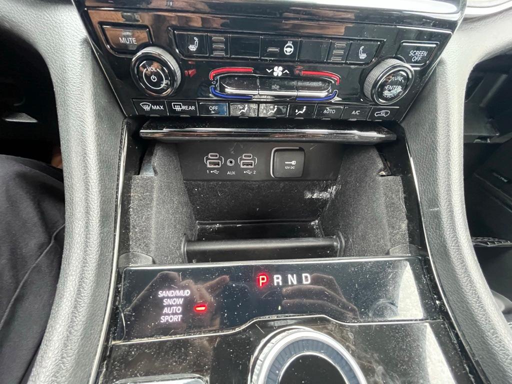 used 2021 Jeep Grand Cherokee L car, priced at $30,495