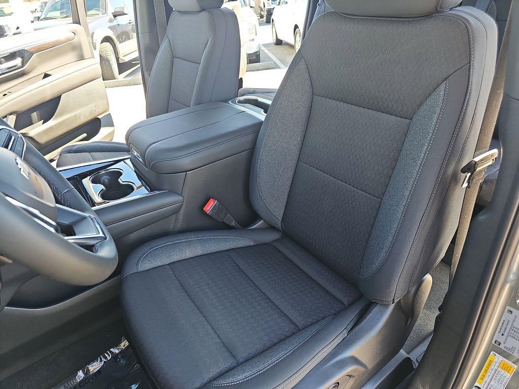 new 2026 Chevrolet Suburban car, priced at $69,488