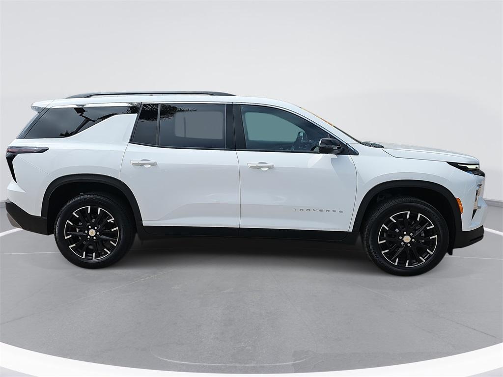 new 2025 Chevrolet Traverse car, priced at $46,195