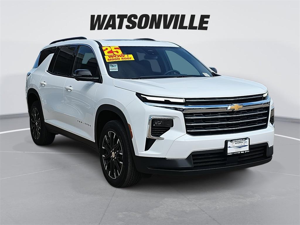 new 2025 Chevrolet Traverse car, priced at $46,195