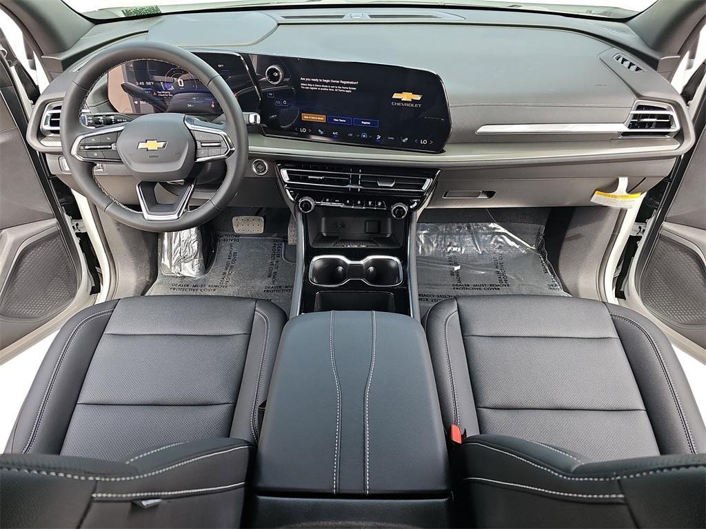 new 2025 Chevrolet Traverse car, priced at $46,195