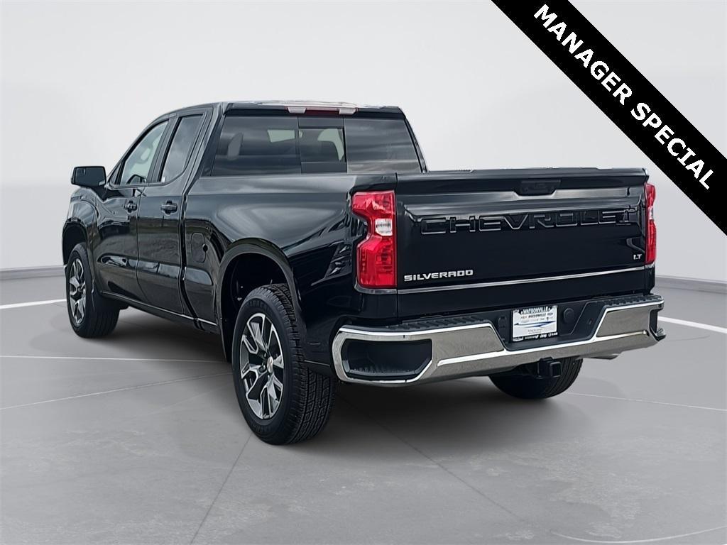 new 2025 Chevrolet Silverado 1500 car, priced at $45,738