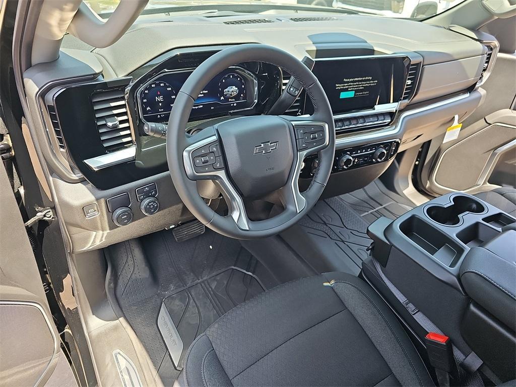 new 2025 Chevrolet Silverado 1500 car, priced at $50,945