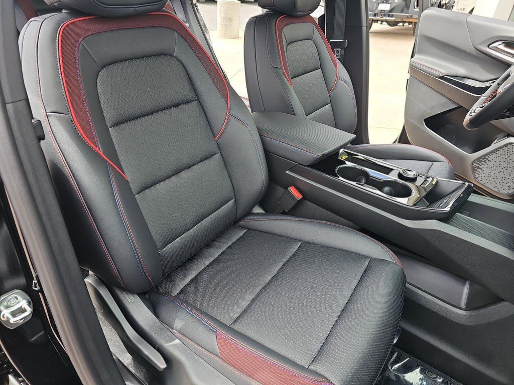 new 2026 Chevrolet Equinox car, priced at $34,834