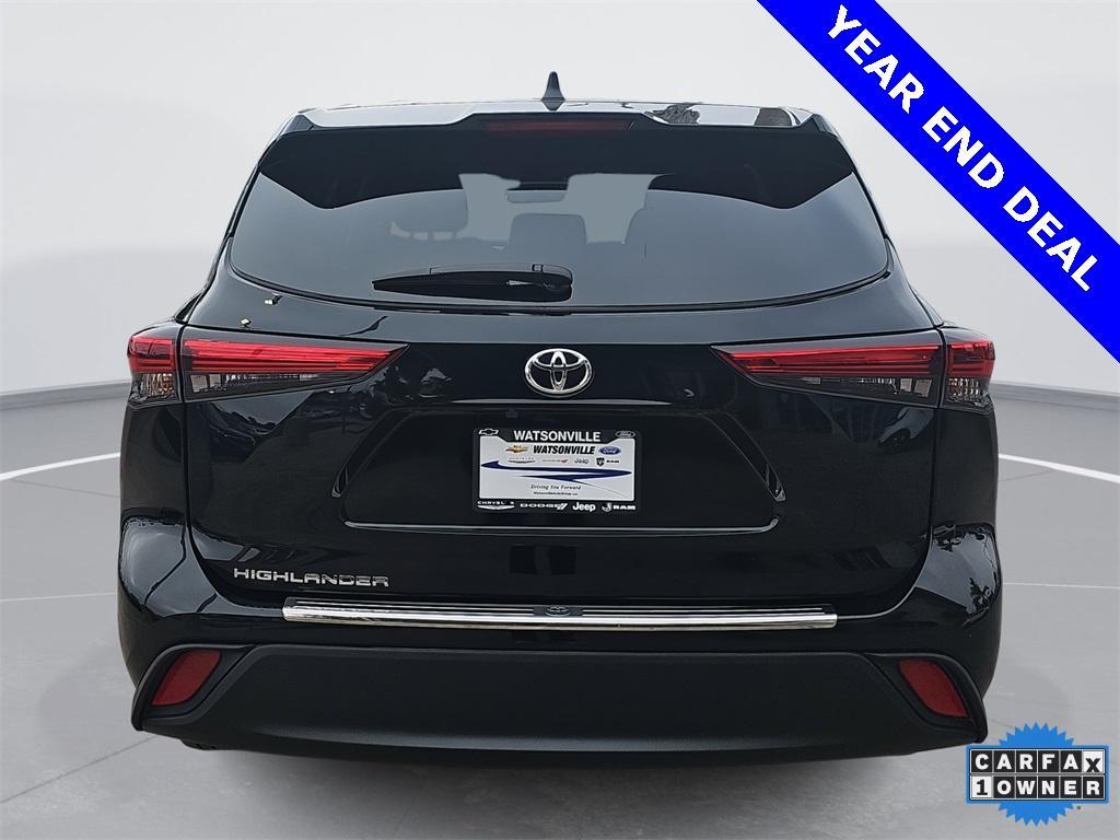 used 2023 Toyota Highlander car, priced at $33,490