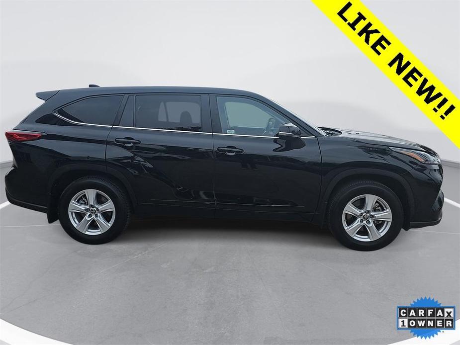 used 2023 Toyota Highlander car, priced at $33,997