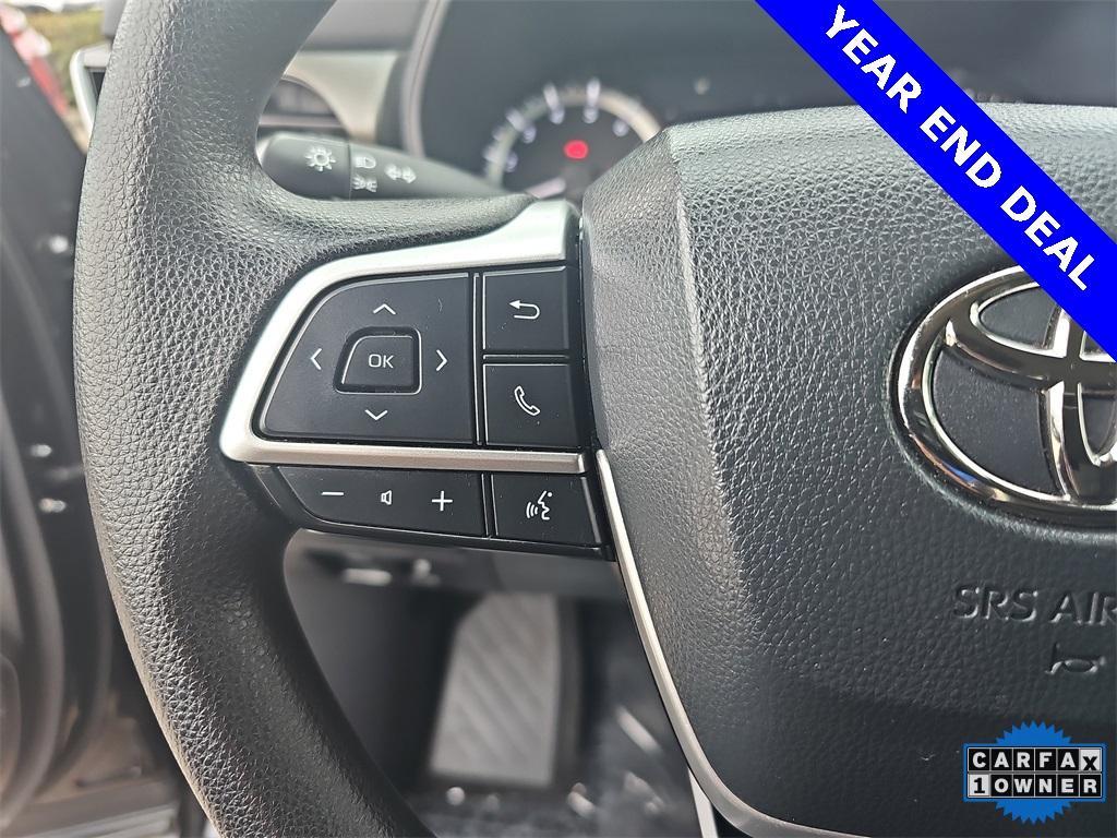 used 2023 Toyota Highlander car, priced at $33,490