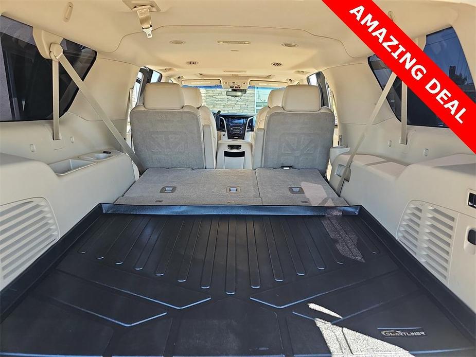 used 2020 Cadillac Escalade ESV car, priced at $35,988