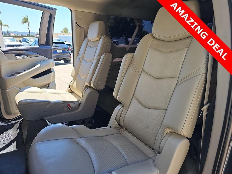 used 2020 Cadillac Escalade ESV car, priced at $35,988