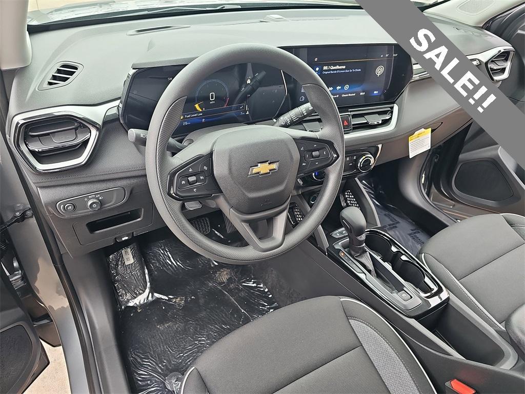 new 2025 Chevrolet TrailBlazer car, priced at $25,984