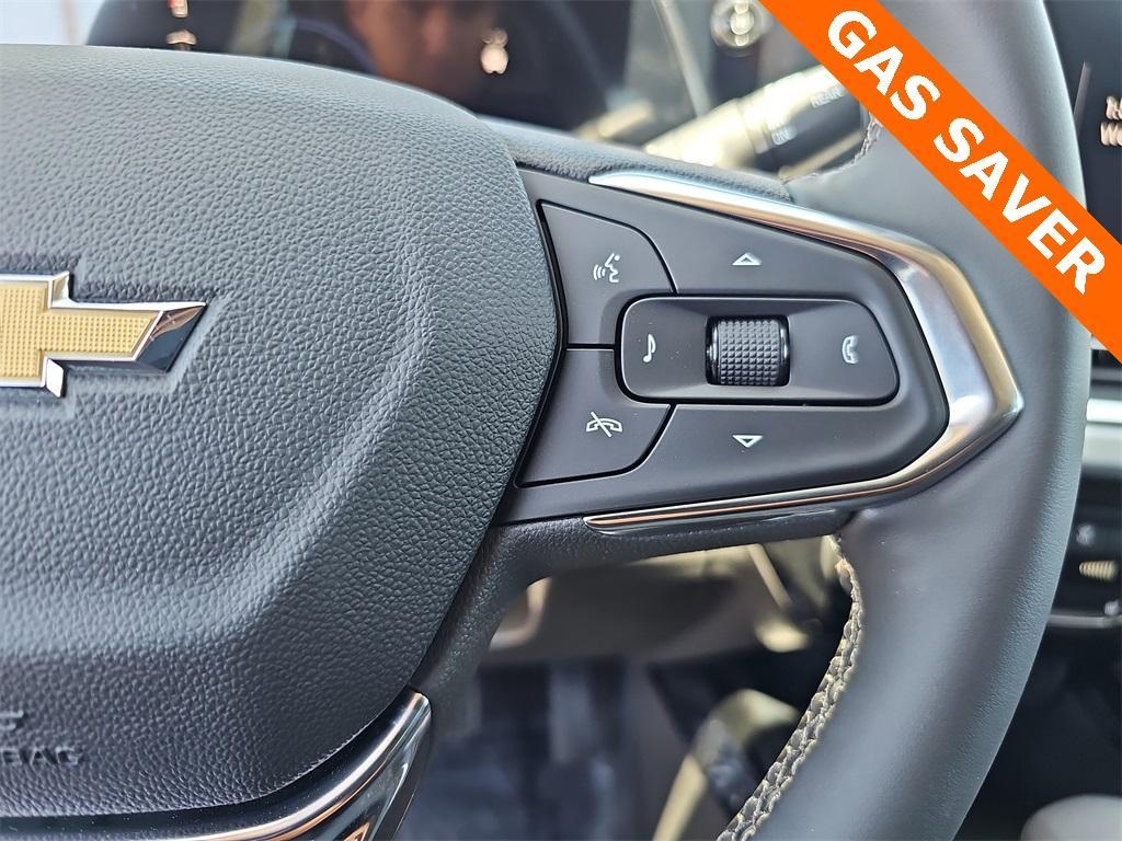 new 2025 Chevrolet Trax car, priced at $26,084