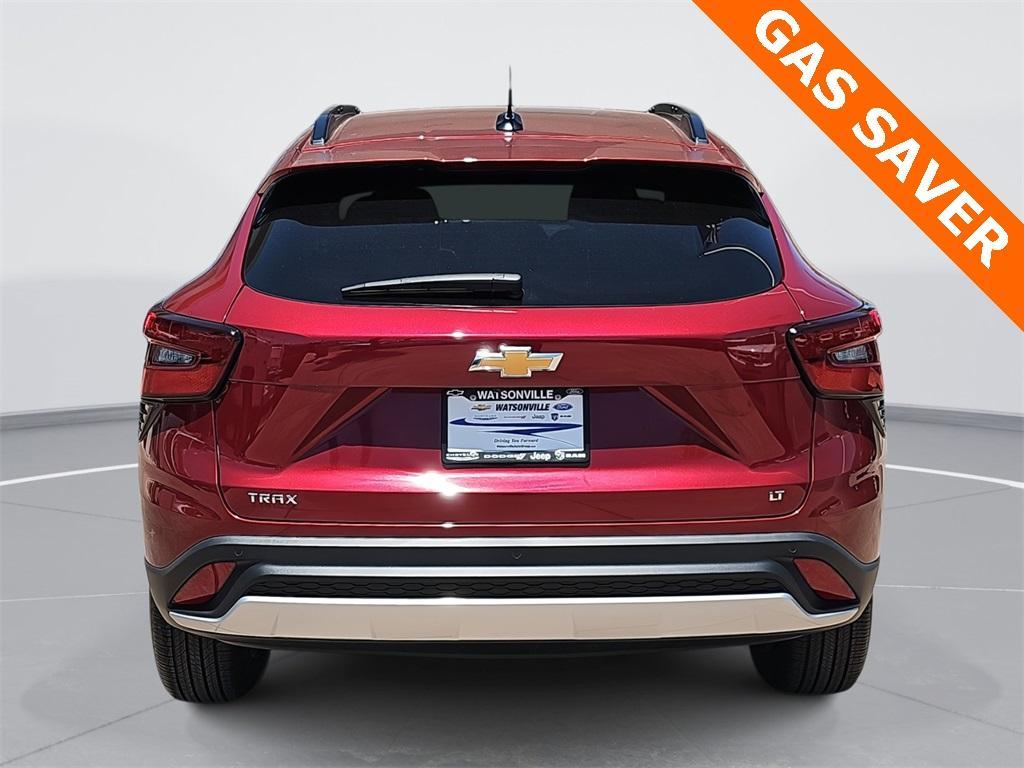 new 2025 Chevrolet Trax car, priced at $26,084