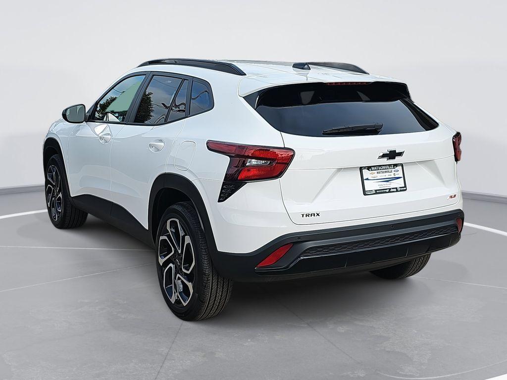 new 2025 Chevrolet Trax car, priced at $25,988