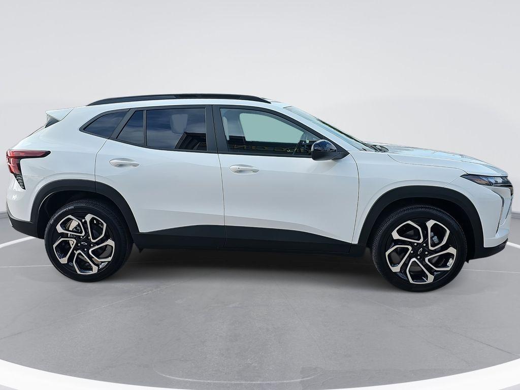 new 2025 Chevrolet Trax car, priced at $25,988
