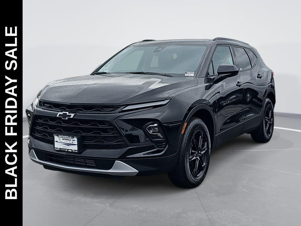 new 2025 Chevrolet Blazer car, priced at $32,495
