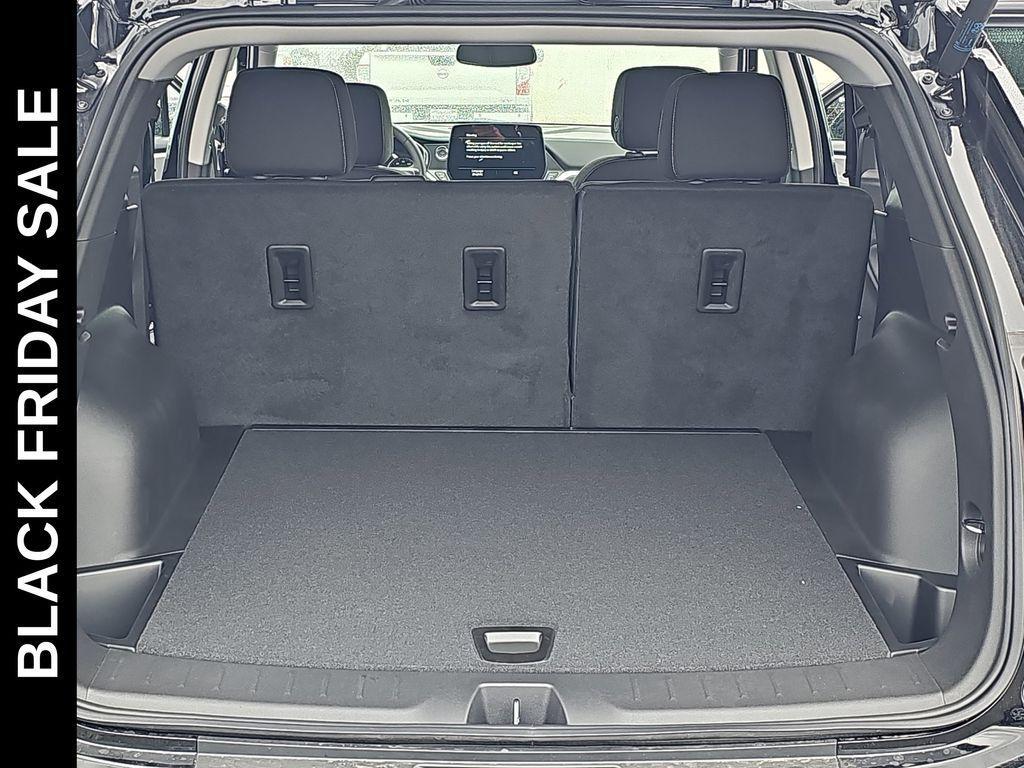 new 2025 Chevrolet Blazer car, priced at $32,495