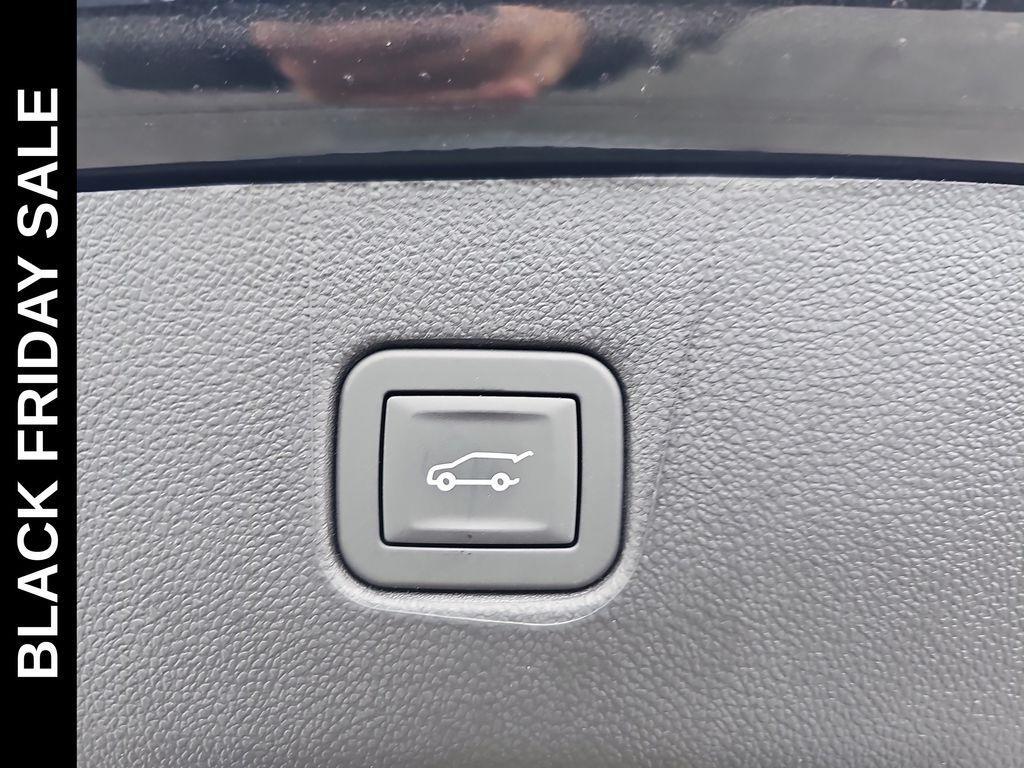 new 2025 Chevrolet Blazer car, priced at $32,495