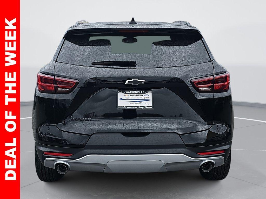 new 2025 Chevrolet Blazer car, priced at $32,888