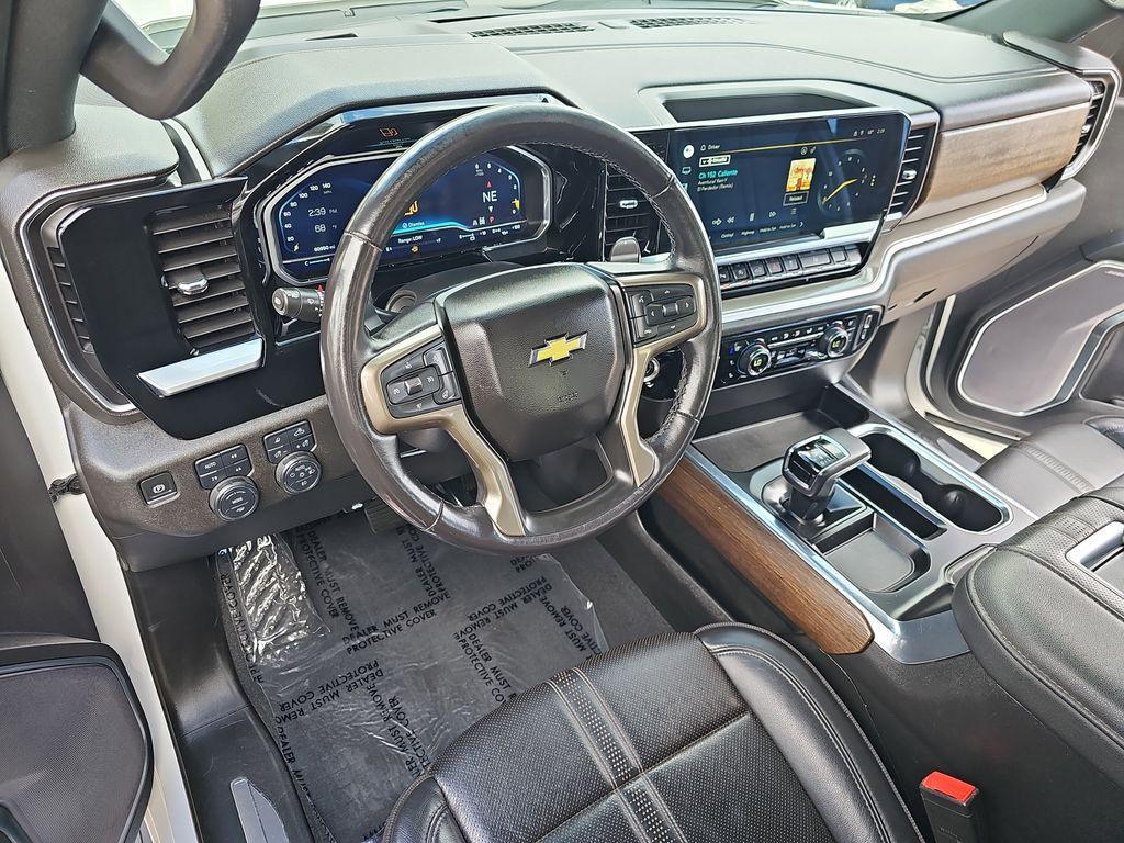 used 2022 Chevrolet Silverado 1500 car, priced at $41,998