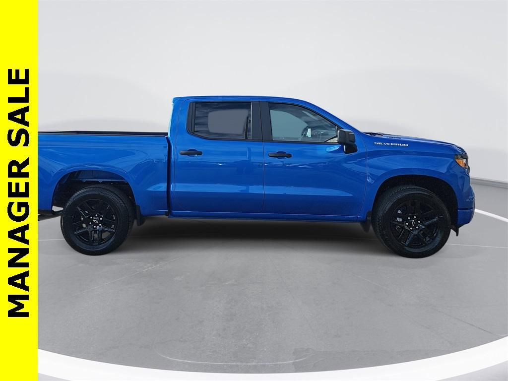new 2025 Chevrolet Silverado 1500 car, priced at $40,238