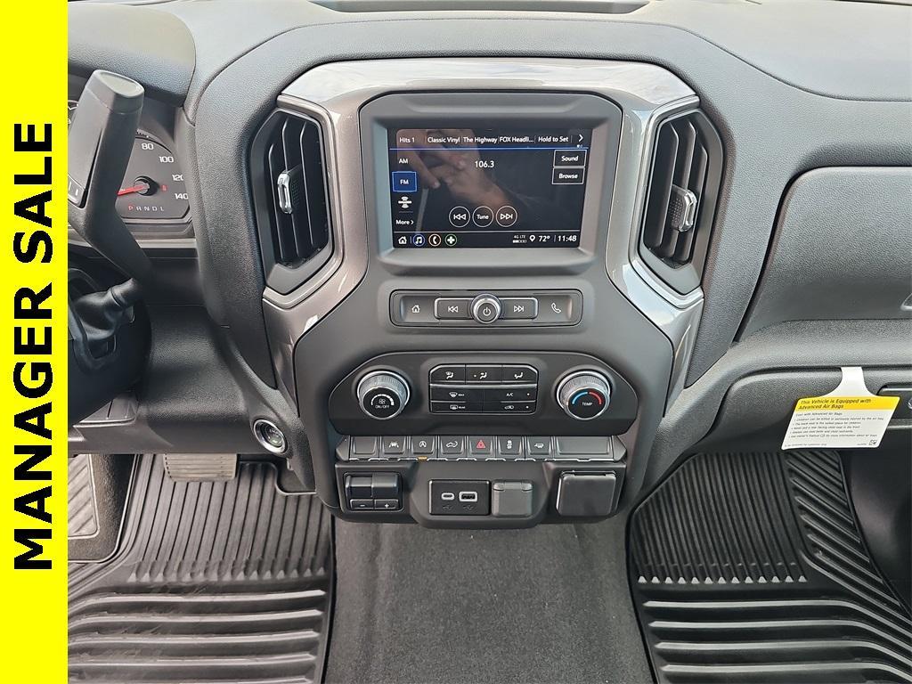 new 2025 Chevrolet Silverado 1500 car, priced at $40,238