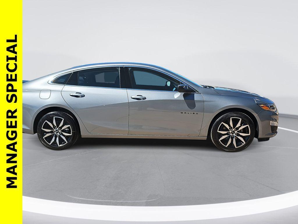 new 2025 Chevrolet Malibu car, priced at $25,410